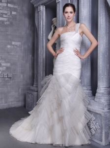 Elegant Mermaid One Shoulder Court Train Organza Ruch Wedding Dress