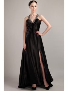 Black Empire V-neck Sweep / Brush Elastic Woven Satin Beading Prom Dress