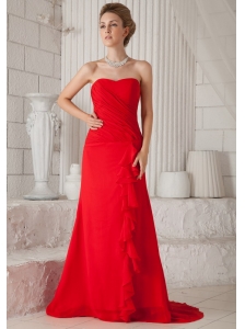 Red A-Line / Princess Strapless Court Train Chiffon Ruch Bridesmaid Dress