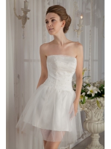 Sweet A-Line / Princess Strapless Mini-length Tulle Beading Wedding Dress