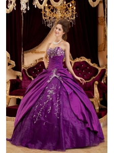 Exquisite Purple Quinceanera Dress Sweetheart Taffeta and Tulle Appliques Ball Gown