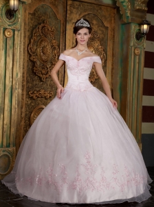 Modest Light Pink Quinceanera Dress Off The Shoulder Appliques Organza Ball Gown