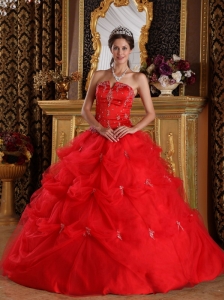New Red Quinceanera Dress Strapless Pick-ups Tulle Ball Gown