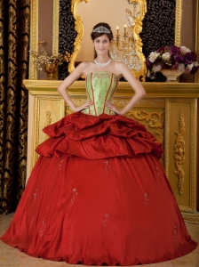 Remarkable Red Quinceanera Dress Strapless Appliques Taffeta Ball Gown
