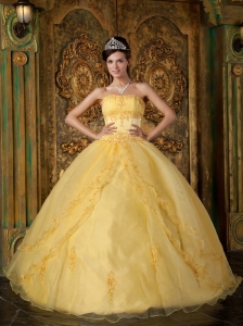 Gorgeous Yellow Quinceanera Dress Strapless Appliques Organza Ball Gown