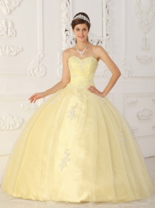 New Light Yellow Sweet 16 Dress Sweetheart Taffeta and Tulle Appliques Ball Gown