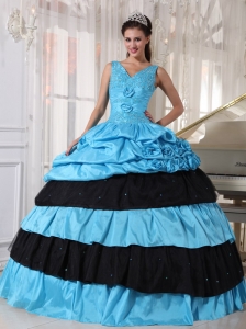 Pretty Light Blue and Black Quinceanera Dress V-neck Taffeta Beading Ball Gown