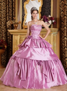 Romantic Lavender Sweet 16 Dress Strapless Taffeta Beading Ball Gown