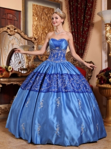 Gorgeous Blue Quinceanera Dress Sweetheart Taffeta Embroidery Ball Gown