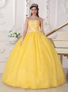 Romantic Yellow Quinceanera Dress Strapless Taffeta and Tulle Appliques Ball Gown