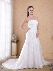 Beautiful A-Line / Princess Strapless Court Train Organza and Satin Beading Wedding Dress