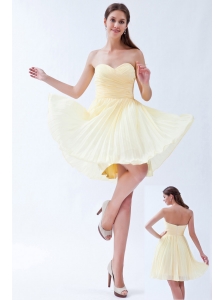 Light Yellow Empire Sweetheart Knee-length Chiffon Pleats Bridesmaid Dress