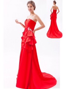 Red A-line / Princess Strapless Prom Dress Satin Beading Brush Train