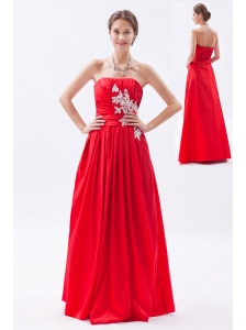 Red Column / Sheath Strapless Prom Dress Taffeta Appliques Floor-length