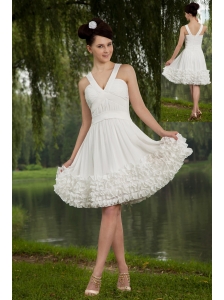 White Empire V-neck Prom / Homecoming Dress  Chiffon Ruch Mini-length