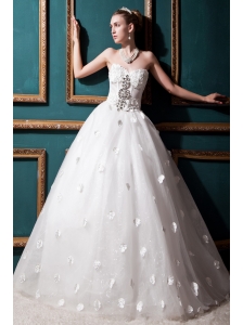 Beautiful Ball Gown Sweetheart Floor-length Tulle Beading and Appliques Wedding Dress