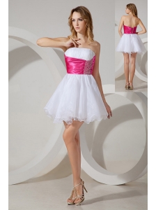 White A-line / Princess Strapless Cocktail Dress Beading Organza Mini-length