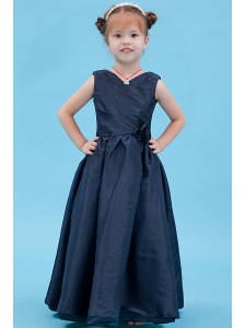 Navy Blue A-line V-neck Flower Girl Dress Taffeta Floor-length