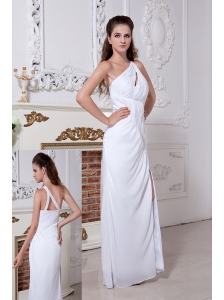 White Prom Dress Column / Sheath One Shoulder Floor-length Chiffon Ruch
