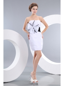 Cheap White Column Strapless Bowknot Bridesmaid Dress Mini-length Taffeta