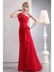 Elegant Red Column One Shoulder Bridesmaid Dress Floor-length Chiffon Ruch
