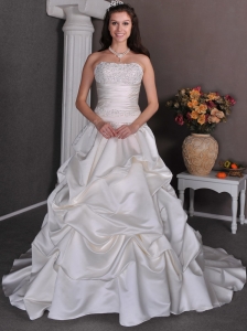 Luxurious Wedding Dress Beading and Pick-ups A-line Strapless Chapel Train Satin