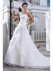 Pretty A-line One Shoulder Low Cost Wedding Dress Court Train Organza Ruch and Hand Made Flowers