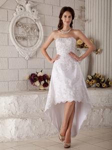 Discount A-line / Princess Beach Wedding Dress Strapless High-low Lace Embroidery and Beading