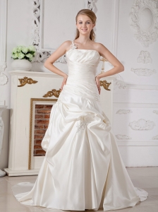 Elegant Wedding Dress A-line One Shoulder Appliques Court Train Taffeta