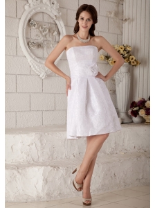 Beautiful A-line / Princess Strapless Short Wedding Dress Lace Hand Made Flower Knee-length