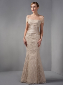 Unique Champagne Mermaid Mother Of The Brides Dress Off The Shoulder Beading Floor-length Lace