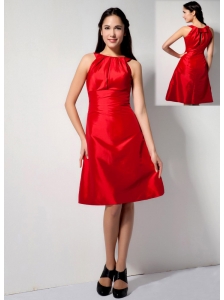 Latest Red A-line Bateau Bridesmaid Dress Knee-length Taffeta