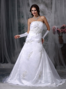 Beautiful A-line Strapless Low Cost Wedding Dress Organza Appliques Court Train