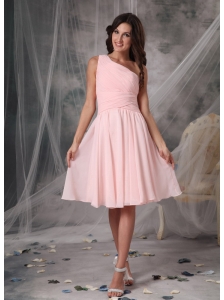 Custom Baby Pink Empire Homecoming Dress One Shoulder Knee-length Chiffon