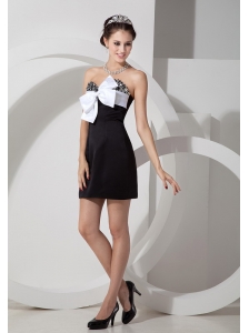 Customize Black Cocktail Dress Column Sweetheart Satin Beading Mini-length
