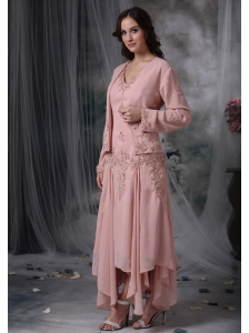 Unique Baby Pink Mother of the Bride Dress Column V-neck Asymmetrical Appliques Chiffon