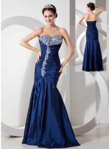 Modern Navy Blue Mermaid Prom Dress with Ruch and Beading