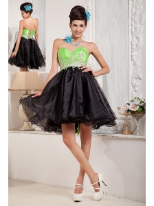 Custom Made Black and Spring Green A-line Prom / Homecoming Dress Sweetheart Mini-length Organza Beading