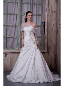 Gorgeous A-line Strapless Wedding Dress Taffeta Appliques Court Train