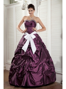 Popular Dark Purple Ball Gown Quinceanea Dress Sweetheart Taffeta Sash Floor-length