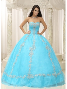 Aqua Blue Sweetheart Appliques and Beaded Decorate For 2013 Quinceanera Dress