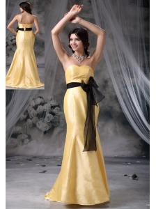 Urbandale Iowa Bowknot and Sash Decorate Waist Mermaid Yellow Sweetheart Brush Train Taffeta Prom / Evening Dress For Popular Style