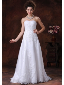 Lace Sweetheart A-Line Brush Romantic Wedding Dress With Beading