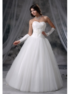 Manchester Iowa Appliques With Beading A-line Sweetheart Neckline Tulle 2013 Wedding Dress
