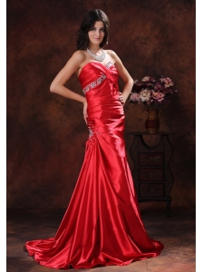 Sun City Arizona A-line Red Sweetheart Evening Dress With Brush Train Beaded Decorate On Satin