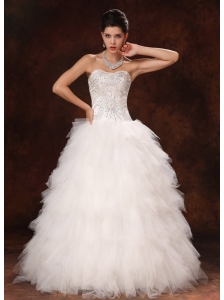 Tulle Ruffles Sweetheart Ball Gown Chic Floor-length Custom Made Wedding Dress For 2013