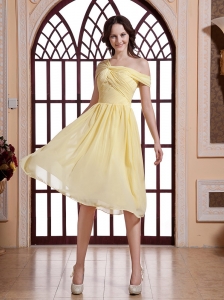 Asymmetrical Shoulder Light Yellow and Ruched Bodice For Prom Dress