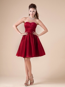 Ruched Decorate Sweetheart Neckline Knee-length Taffeta 2013 Prom / Homecoming Dress