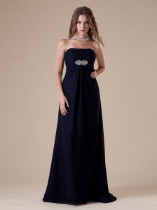 Sexy Brush Train Ruch and Beaded Decorate Prom Dress With Strapless Neckline Navy Blue Chiffon