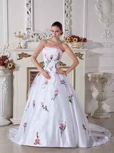 Ball Gown Wedding Dress With Embroidery and Brush Train